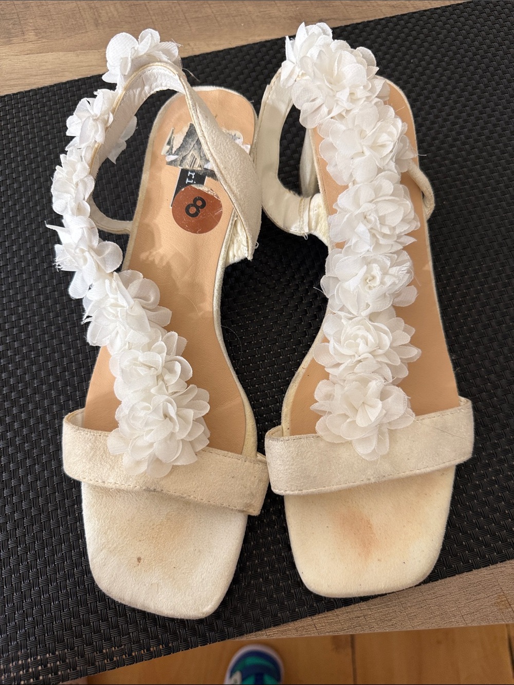 White Floral Strap Women's Sandals